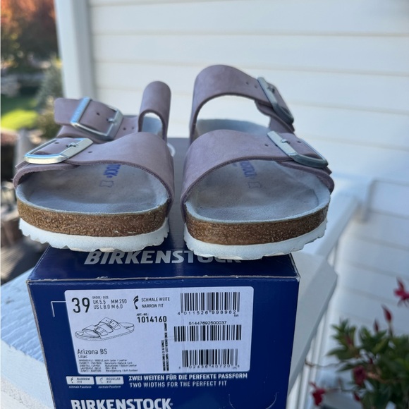 EUC Women’s Birkenstock Arizona Lilac Sandals 39